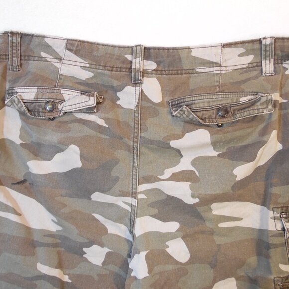 Iron CO Cargo Shorts Mens 38‎ Camo Streetwear Baggy Pockets Camping Beach Casual - Picture 3 of 9